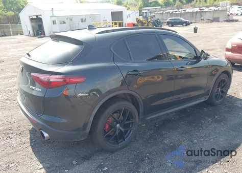 2018 Alfa Romeo Stelvio Ti Sport Awd из США, поврежденный, VIN ZASFAKNN7J7B87597